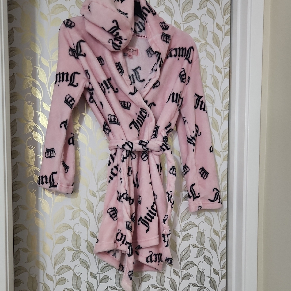 Juicy Couture Light Pink Kids Robe with Black Print
